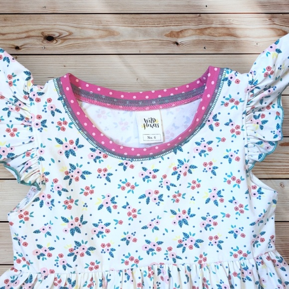 Wildflowers Clothing Pocket Full of Posies Top. Size 6. Brand NEW without tags. - Picture 2 of 3